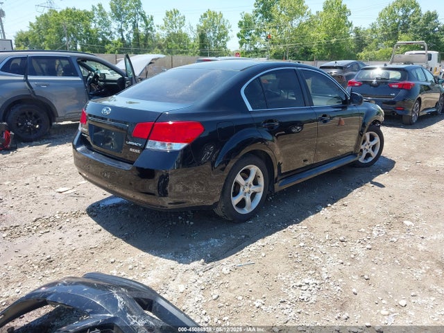 Subaru Legacy 2.5i