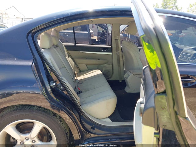 Subaru Legacy 2.5i
