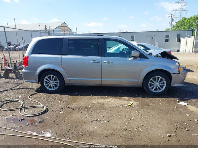 Dodge Grand Caravan Sxt