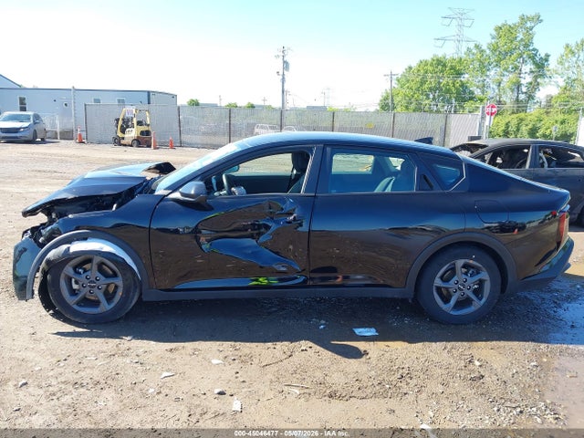 Kia K4 Lxs