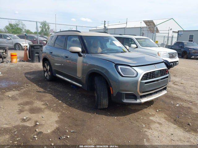Salvage MINI Countryman Image