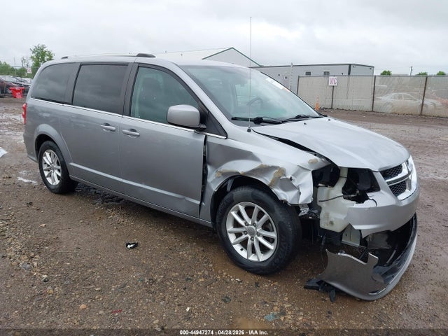 Salvage Dodge Grand Caravan Image