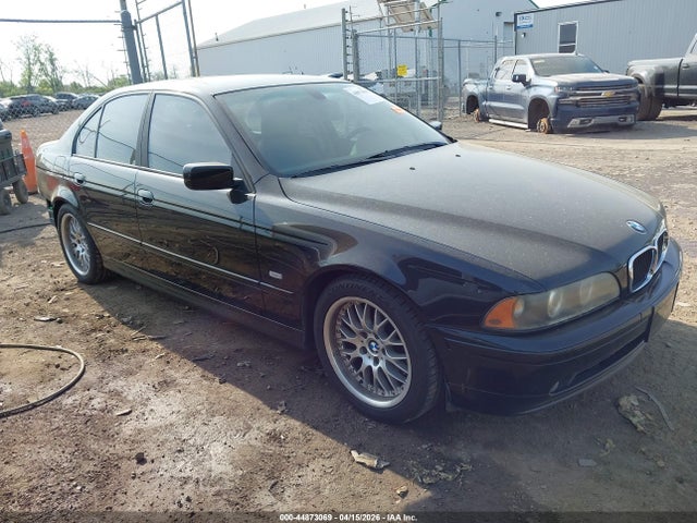 Salvage BMW 5 Series Image