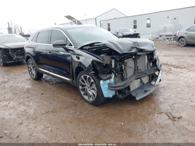 Salvage Lincoln Nautilus Image