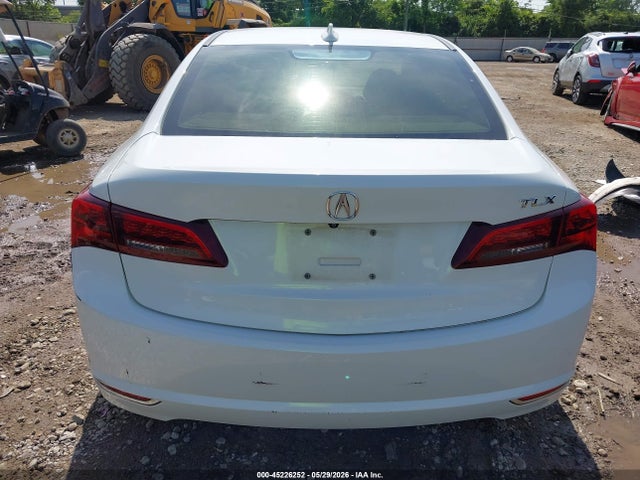 Acura TLX