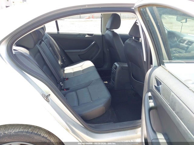 Volkswagen Jetta 2.5l Se