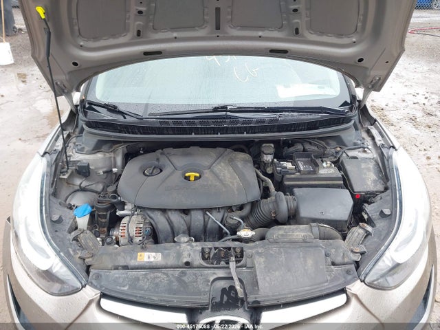 Hyundai ELANTRA Se