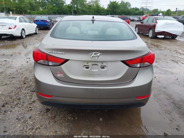 Hyundai ELANTRA Se