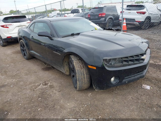 Salvage Chevrolet Camaro Image