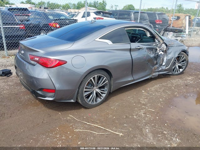 INFINITI Q60 3.0t Luxe