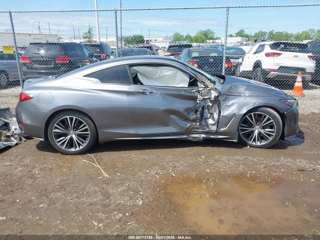 INFINITI Q60 3.0t Luxe