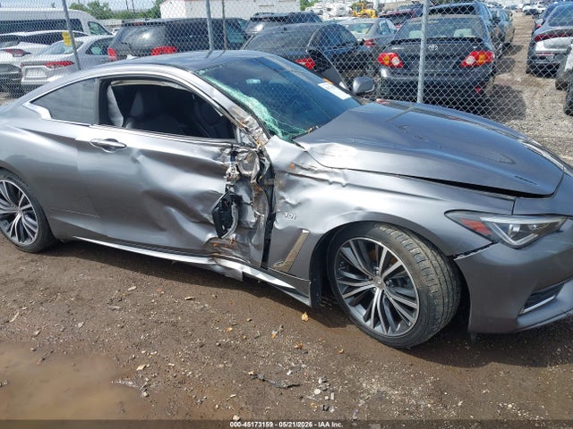 INFINITI Q60 3.0t Luxe