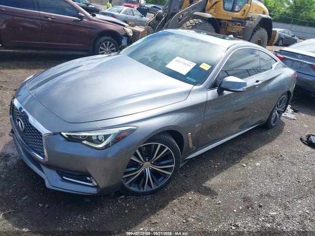 INFINITI Q60 3.0t Luxe