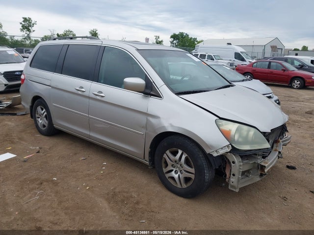 Salvage Honda Odyssey Image