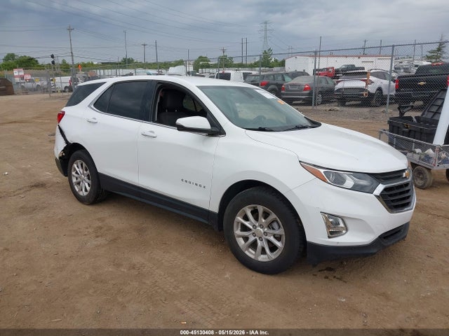 Salvage Chevrolet Equinox Image
