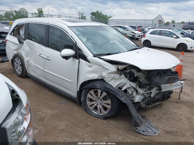 Salvage Honda Odyssey Image