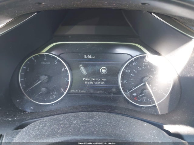 Nissan Murano Sv