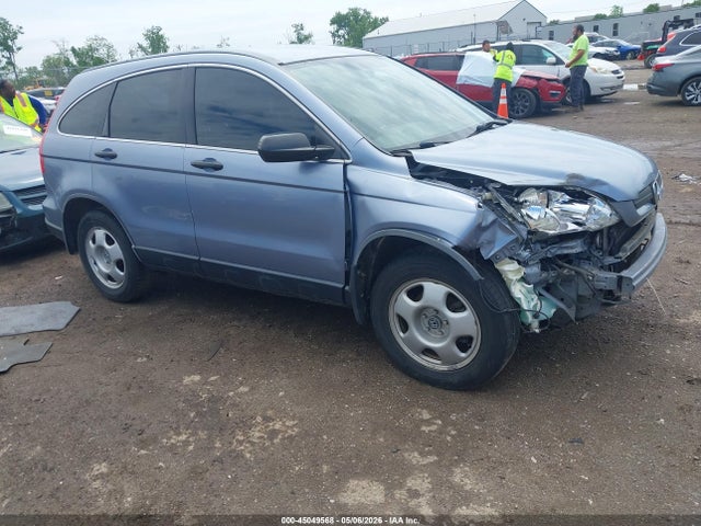 Salvage Honda CR-V Image