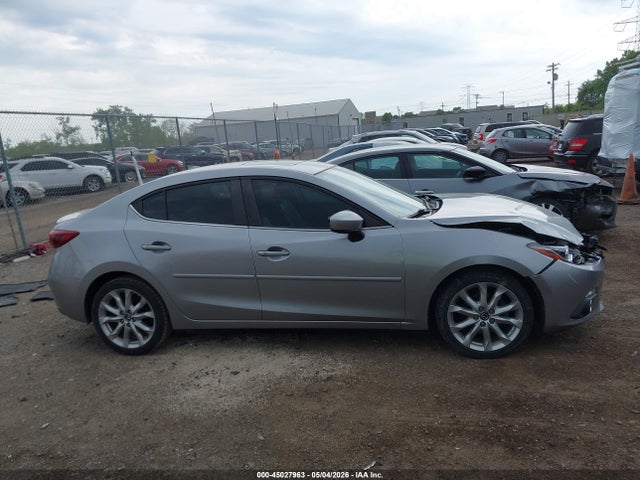 Mazda Mazda3 S Grand Touring