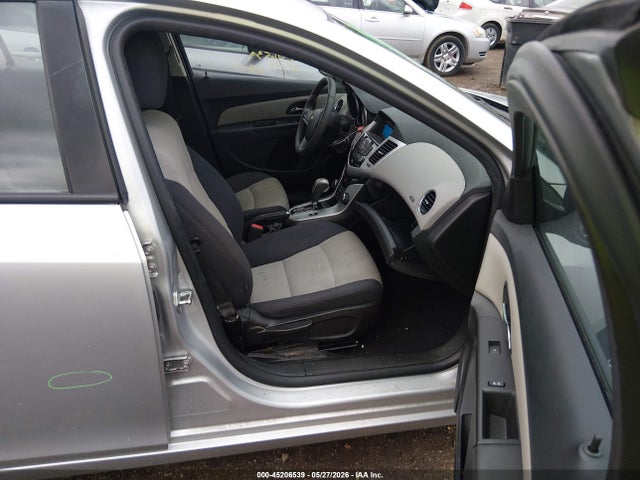 Chevrolet Cruze Ls Auto