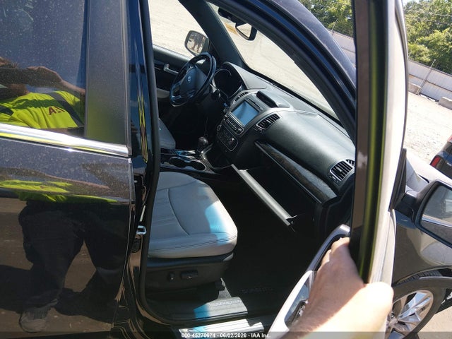 Kia Sorento Limited V6