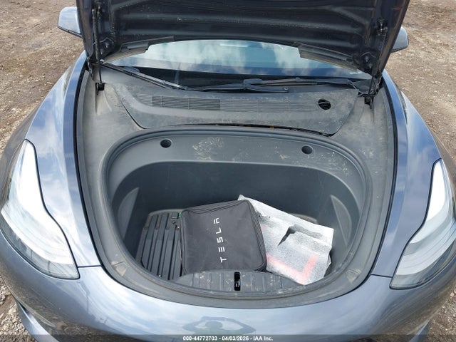 Tesla Model 3 Standard Range Plus Rear-wheel Drive