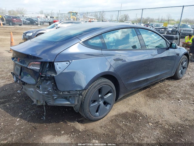 Tesla Model 3 Standard Range Plus Rear-wheel Drive