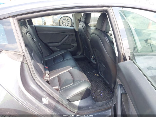Tesla Model 3 Standard Range Plus Rear-wheel Drive