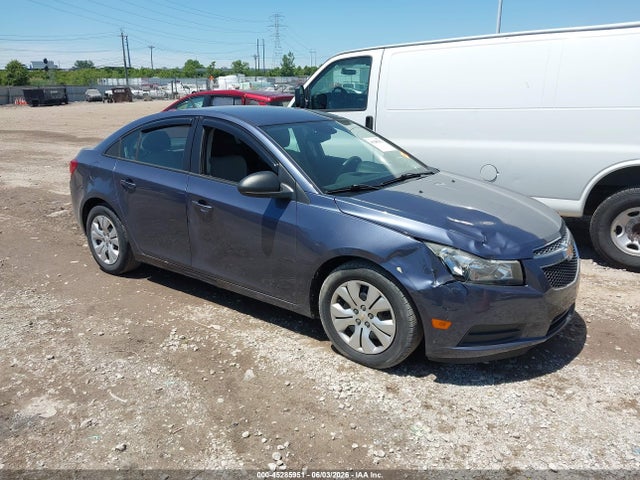 Salvage Chevrolet Cruze Image