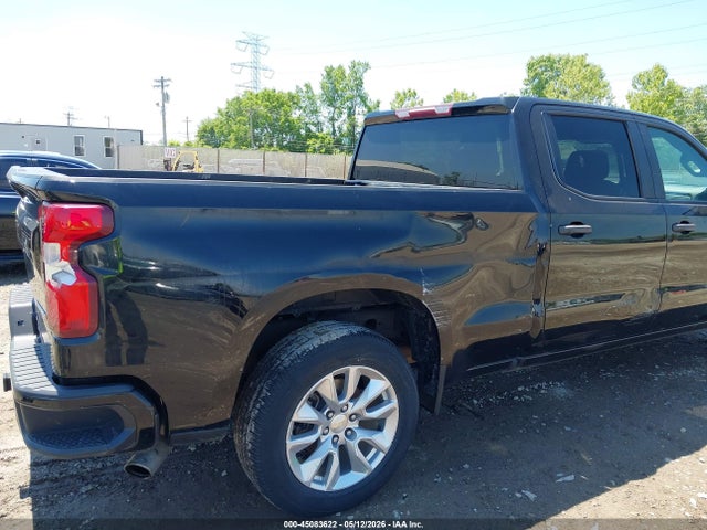 Chevrolet Silverado 1500 2wd  Standard Bed Custom
