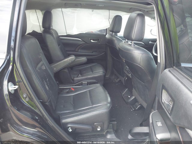 Toyota Highlander Limited Platinum