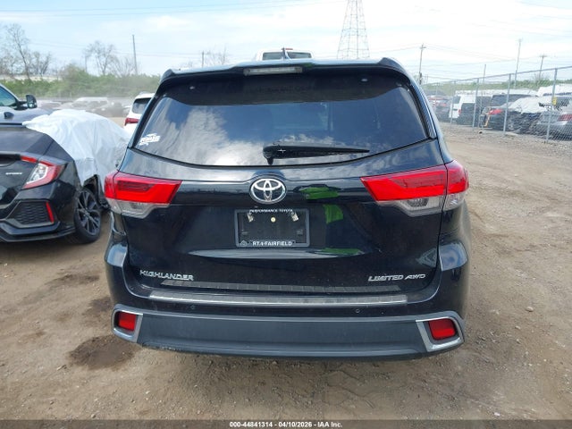 Toyota Highlander Limited Platinum