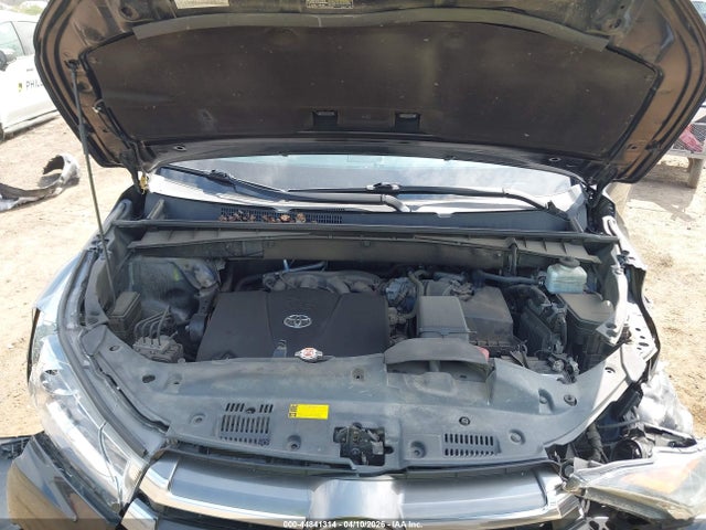 Toyota Highlander Limited Platinum