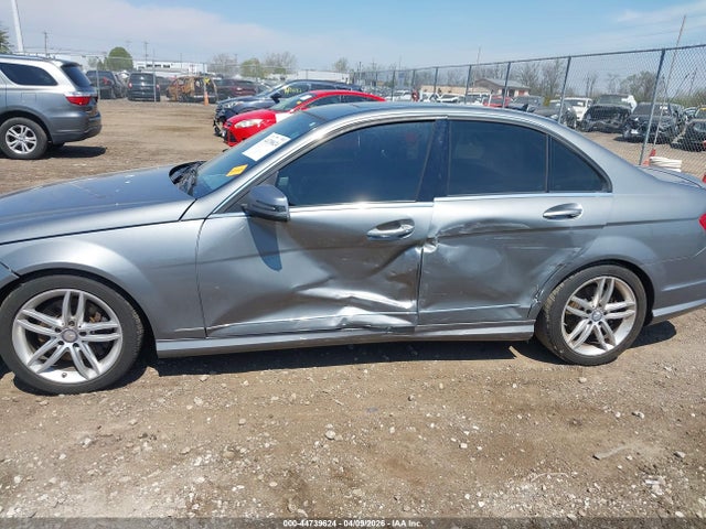 Mercedes-Benz C-Class Sport 4matic