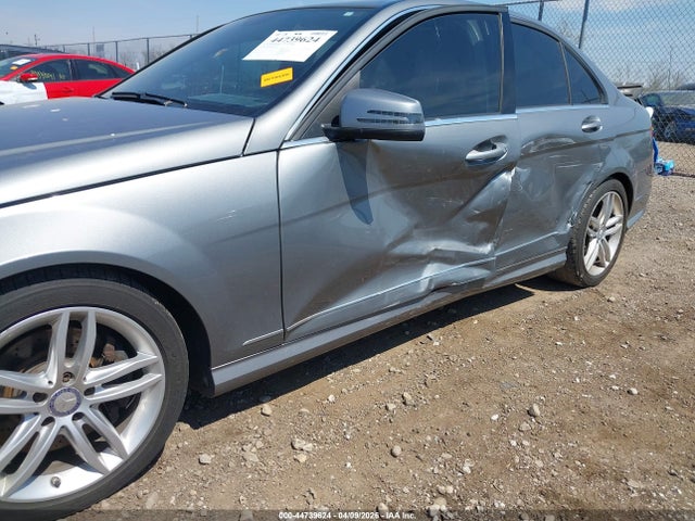 Mercedes-Benz C-Class Sport 4matic