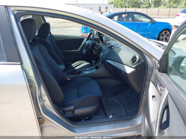 Mazda Mazda3 S Sport