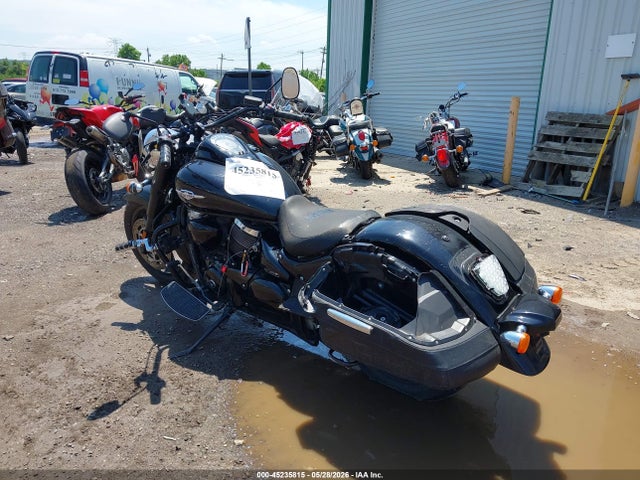 Suzuki Vl1500