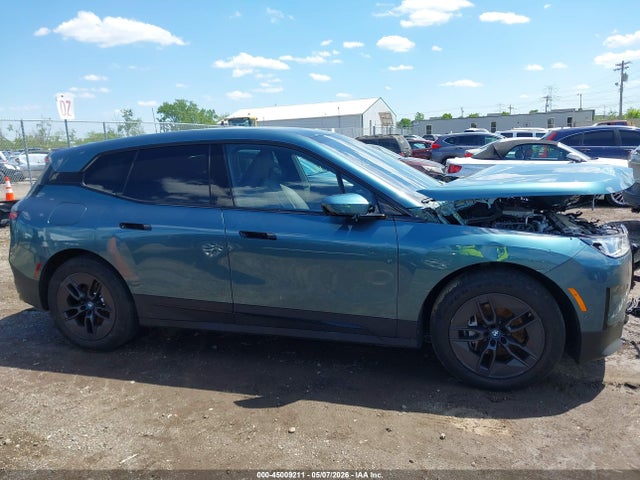 BMW iX Xdrive50