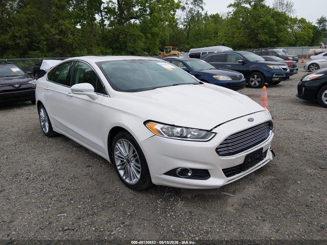 Salvage Ford Fusion Image