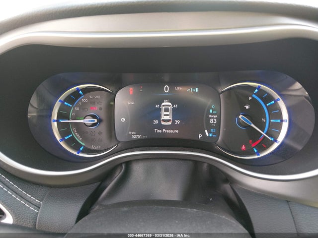 Chrysler Pacifica Touring L