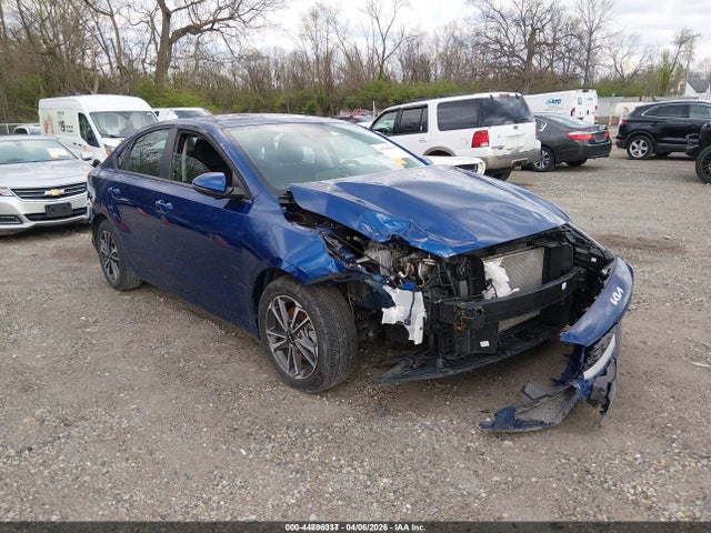 Salvage Kia Forte Image
