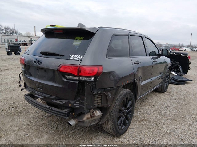 Jeep Grand Cherokee Altitude 4x2