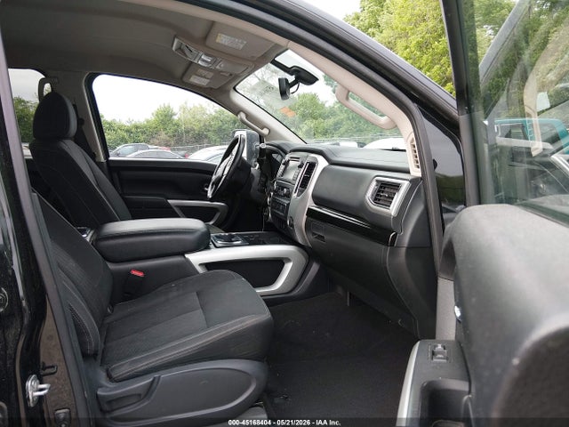 Nissan Titan Sv Gas