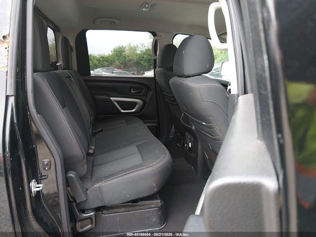 Nissan Titan Sv Gas