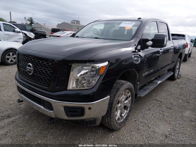 Nissan Titan Sv Gas
