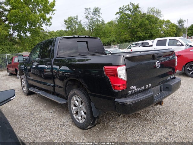 Nissan Titan Sv Gas