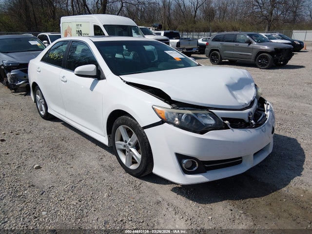 Salvage Toyota Camry Image