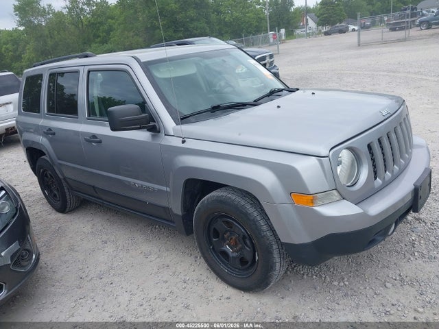 Salvage Jeep Patriot Image