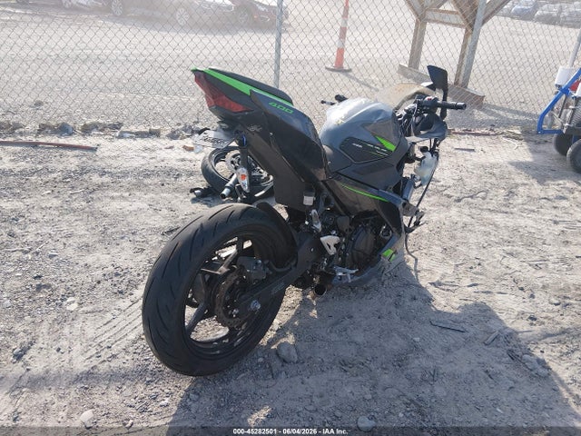 Kawasaki Ex400