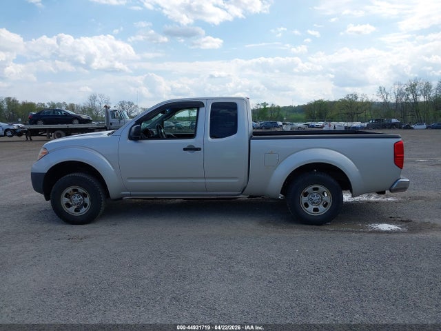 Nissan Frontier Xe